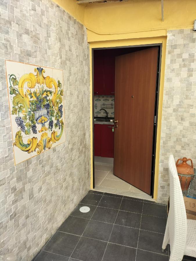 Dimora Di Don Kikkone Apartment เนเปิลส์ ภายนอก รูปภาพ