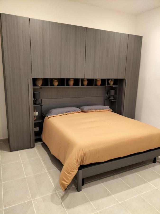 Dimora Di Don Kikkone Apartment เนเปิลส์ ภายนอก รูปภาพ