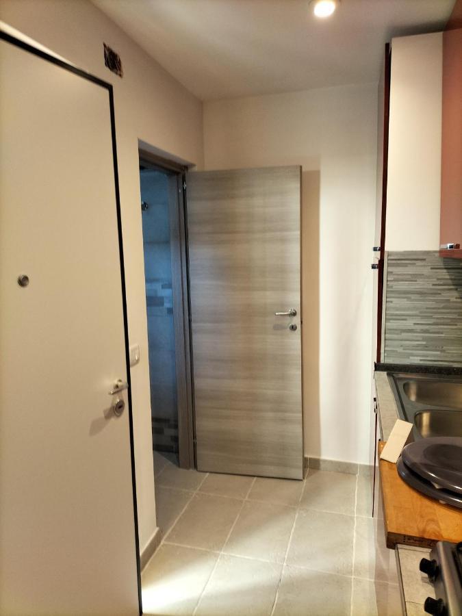 Dimora Di Don Kikkone Apartment เนเปิลส์ ภายนอก รูปภาพ